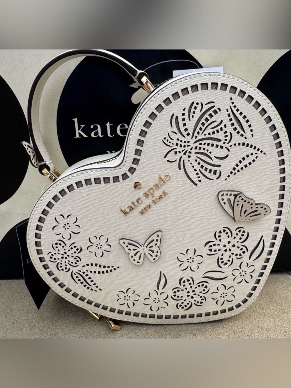 Kate Spade “White Love Shack” Perforated Heart Crossbody RARE